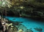 O belo cenote Dos Ojos, em Tulum, na costa caribenha do Yucatán, no México